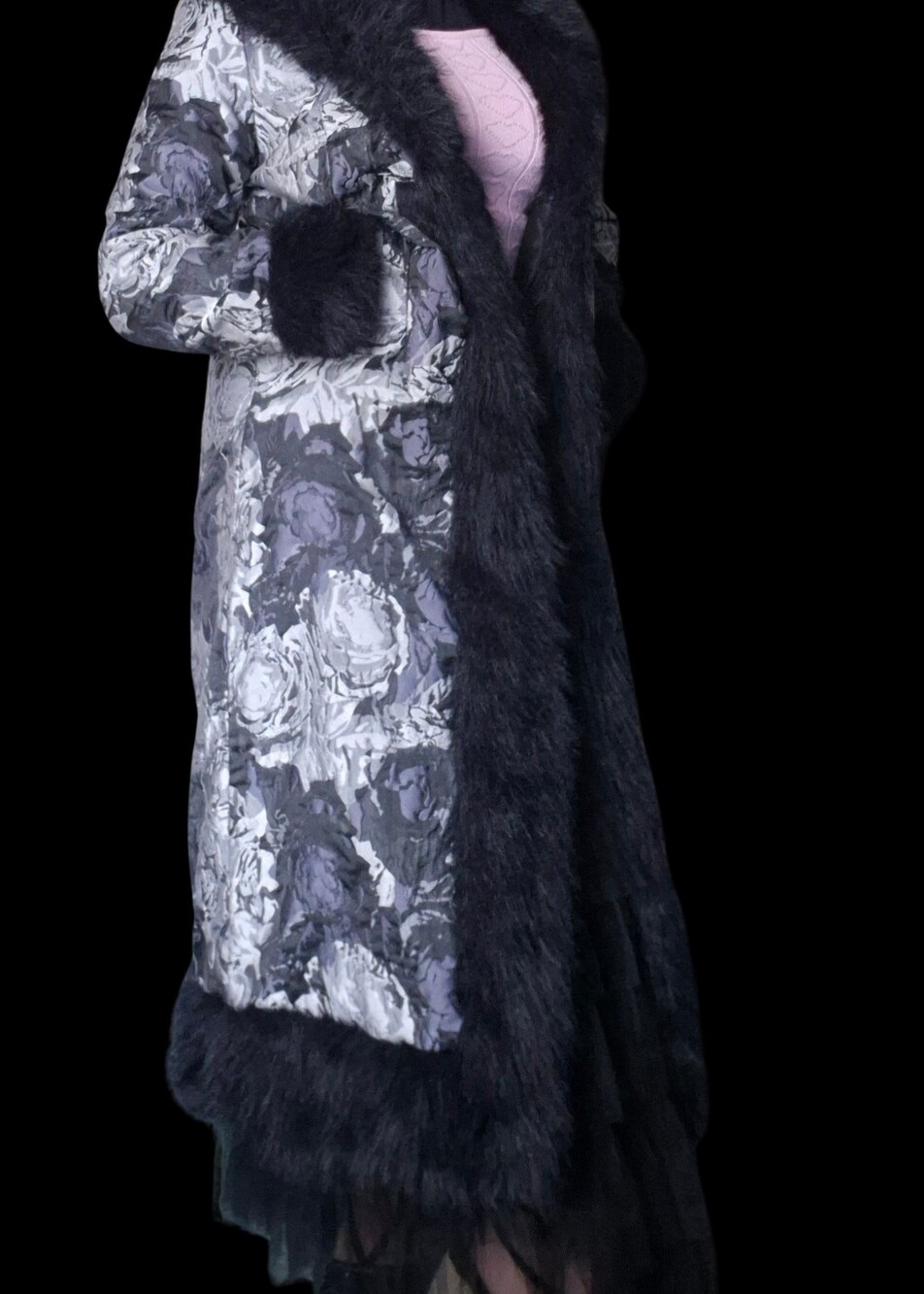 Floral Jacquard Faux-Fur Trim Long Coat - Black & Gray